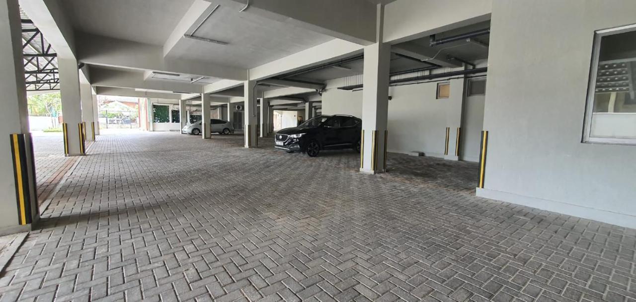 Hasara Oceanfront Apartments Galle Eksteriør billede