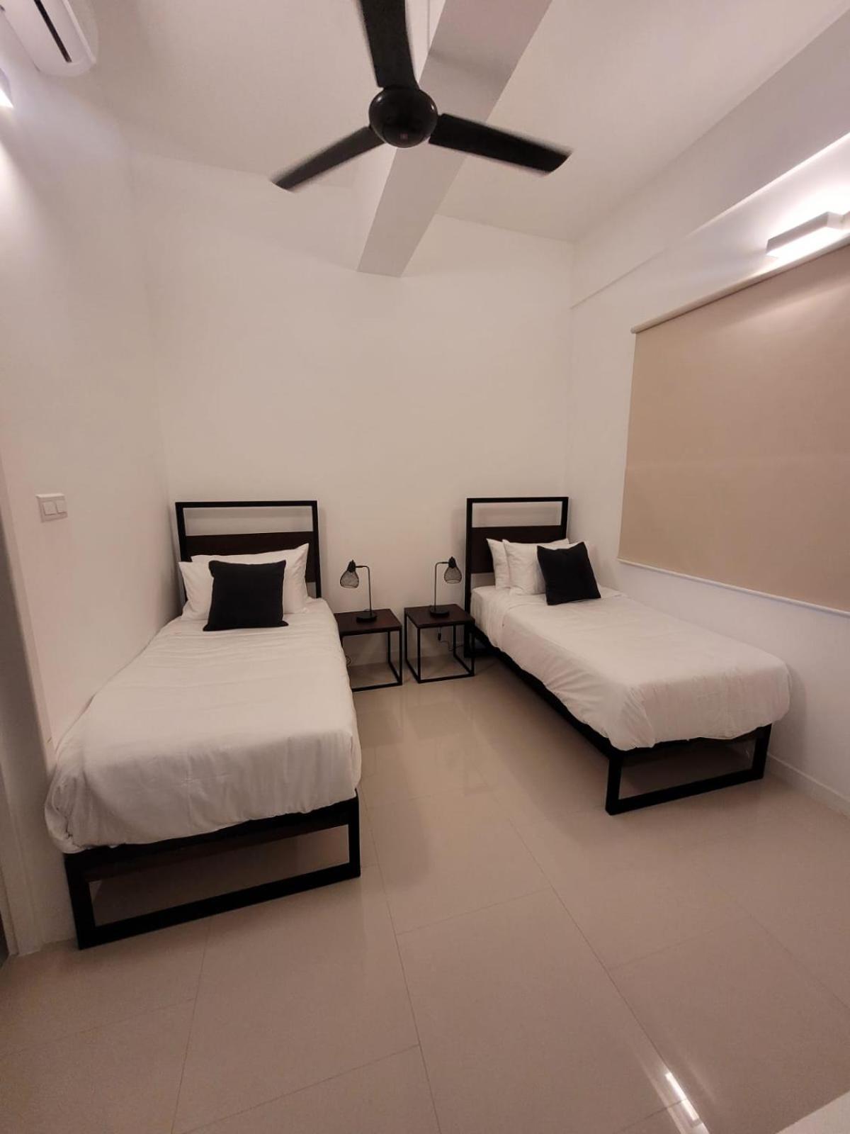 Hasara Oceanfront Apartments Galle Eksteriør billede