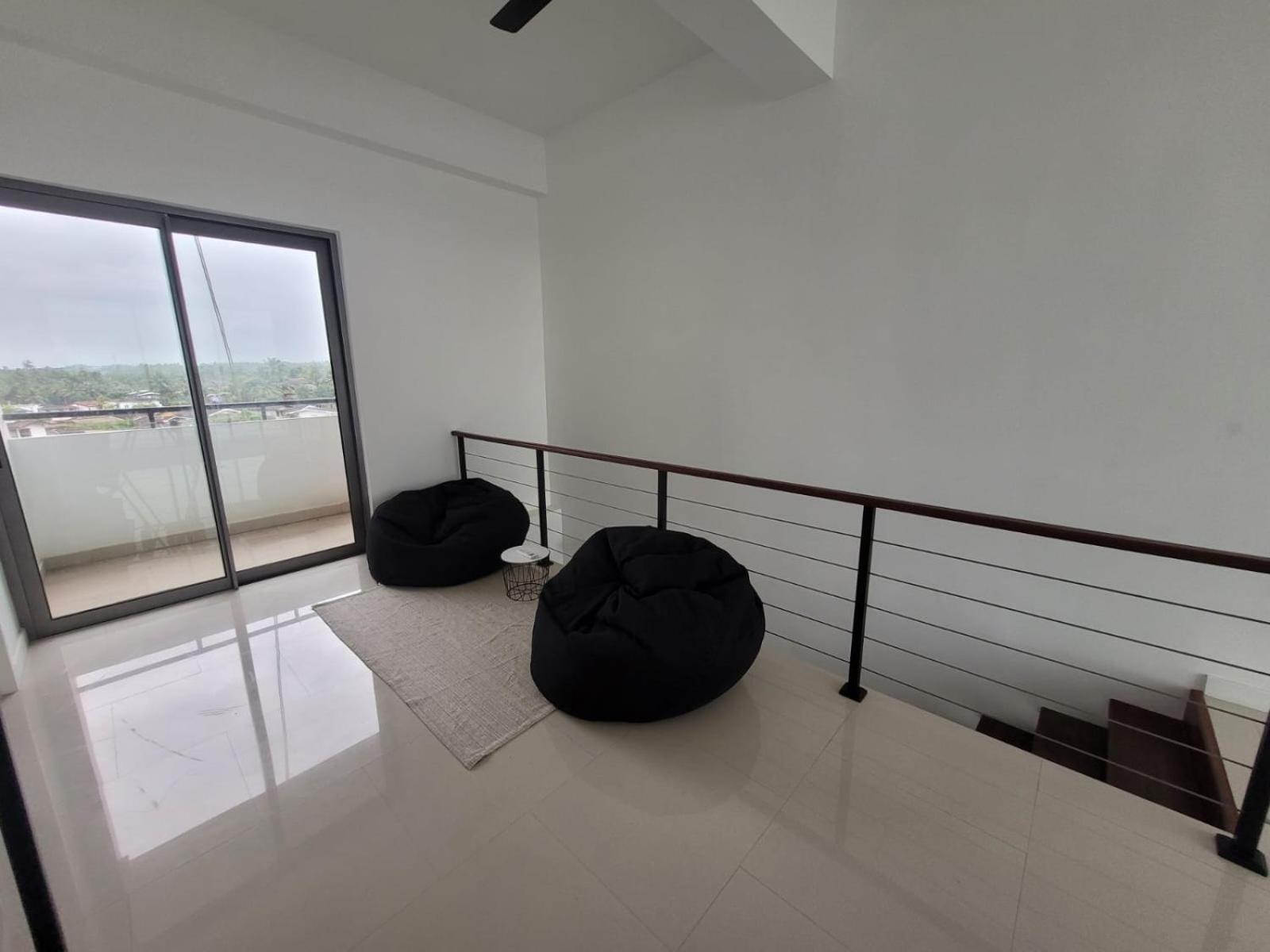 Hasara Oceanfront Apartments Galle Eksteriør billede
